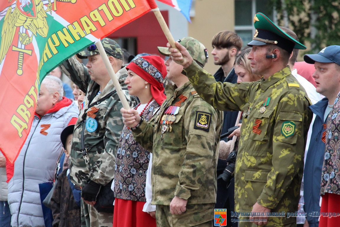 Pechora_miting_08.jpg Pechora_miting_08.jpg