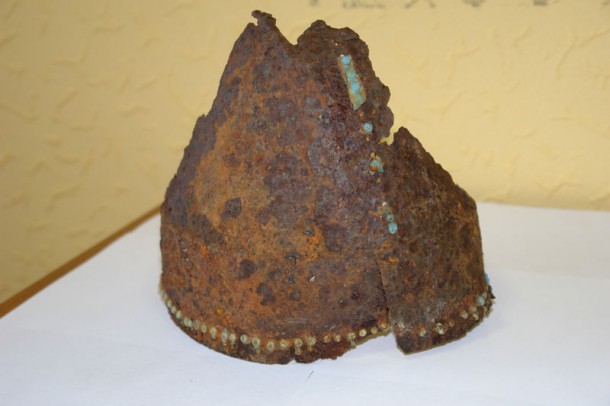  Археологи Коми нашли уникальный древний шлем