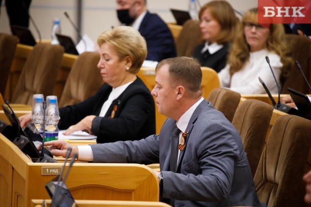 Депутаты Госсовета Коми усомнились в результатах опроса населения о качестве медпомощи