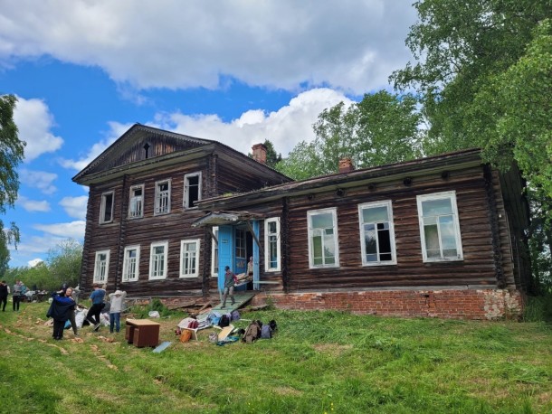 В сыктывдинской деревне 116-летнее здание школы намерены превратить в арт-резиденцию