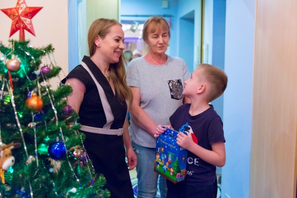 В канун новогодних каникул работники ООО «Газпром трансгаз Ухта» провели благотворительную акцию «Праздник – детям» 