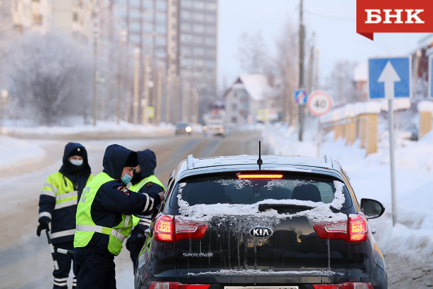 При каком долге по алиментам грозит лишение водительских прав « БНК