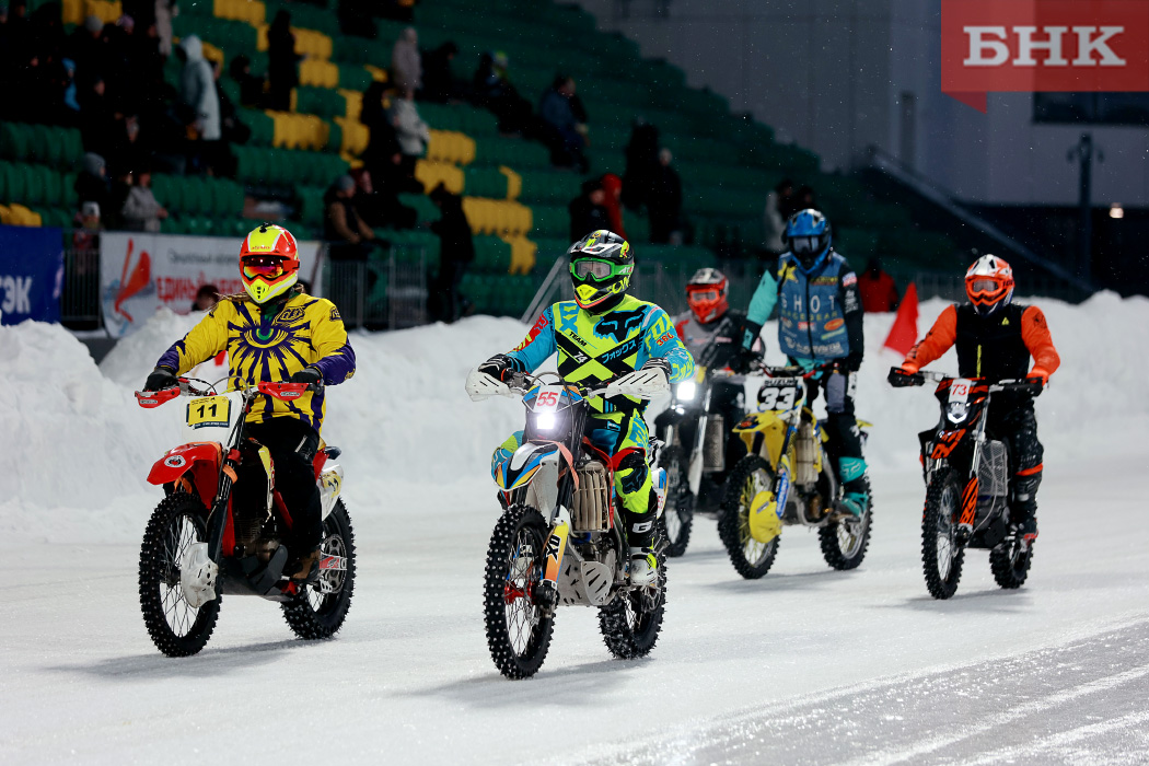 motoziklisty.jpg motoziklisty.jpg