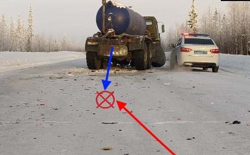 Два КамАЗа не поделили усинскую трассу