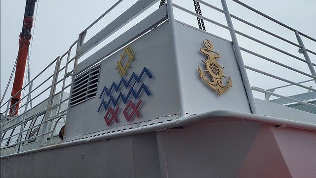 laya_03.jpg laya_03.jpg