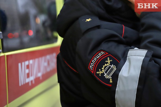 В Сыктывкаре грузовик сбил собственного водителя