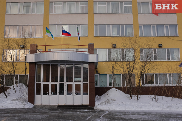 Воркутинские школы эвакуируют из-за сообщения о минировании