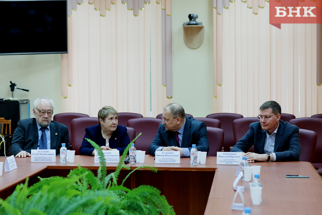 BOB_5308.jpg BOB_5308.jpg