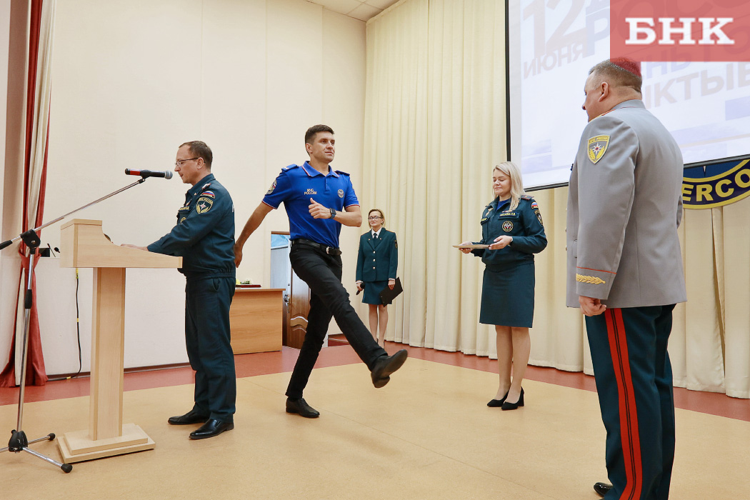 BOB_8057.jpg BOB_8057.jpg