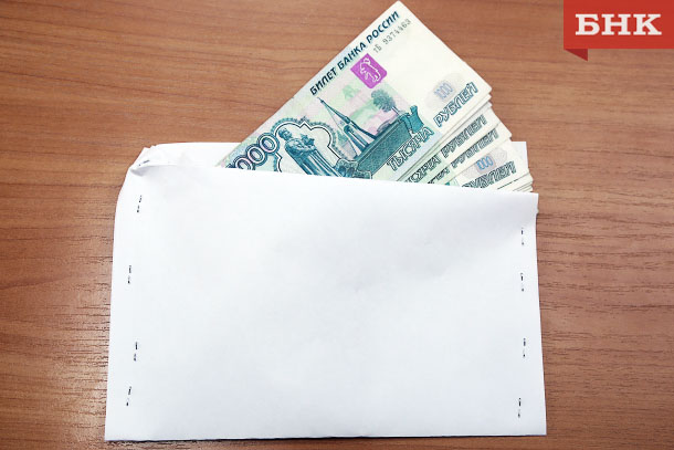 Средний размер взятки в Коми вырос до 350 тысяч рублей