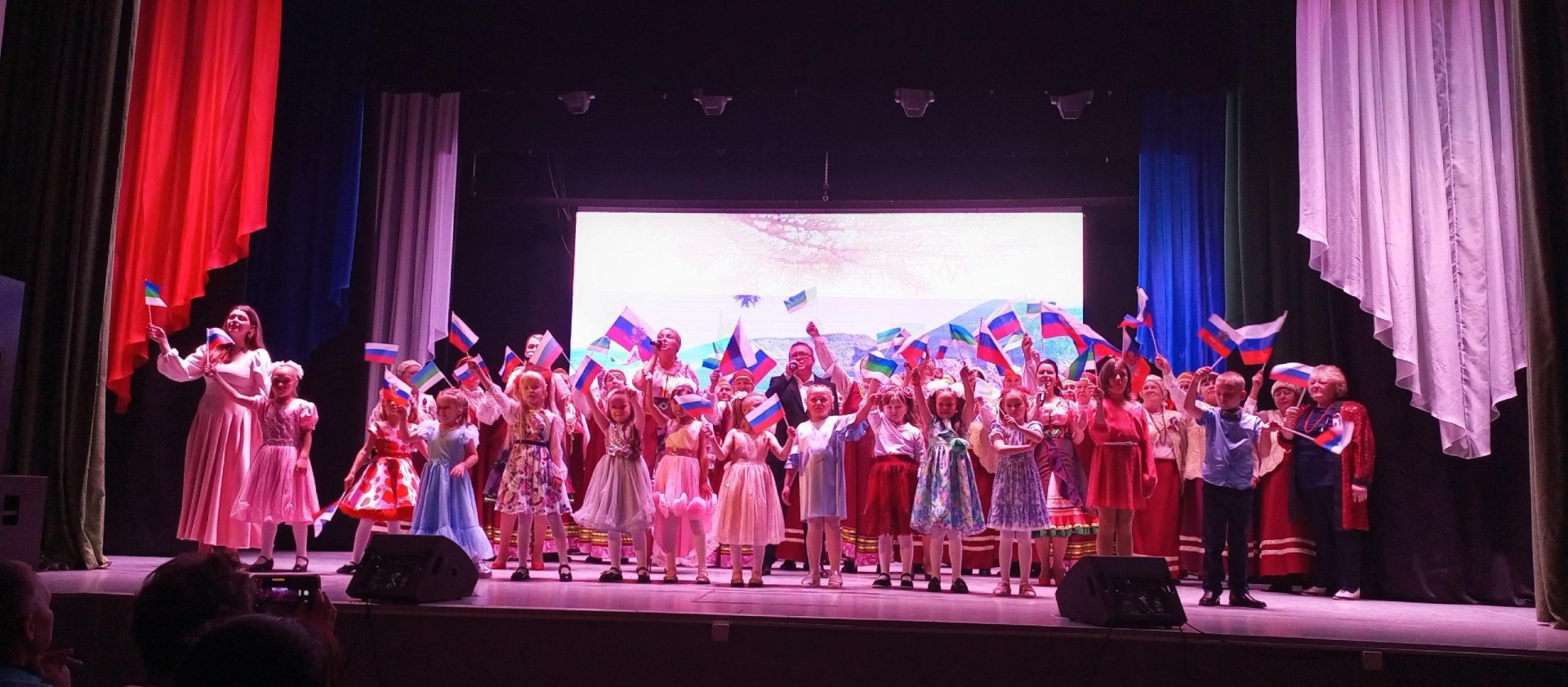 Ust-Kulom1.jpg Ust-Kulom1.jpg