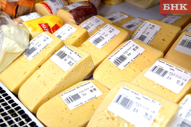 В интернат Коми привезли сыр, произведенный из «нелогично малого объема сырья»