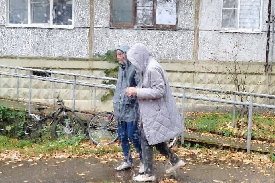 Потерявшуюся в столице Коми женщину нашли по фото 20-летней давности