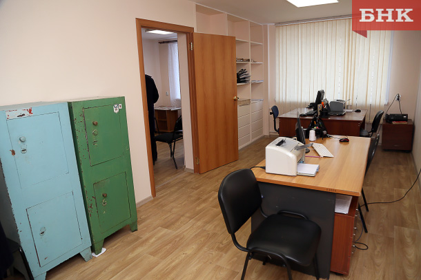 Суд обязал администрацию Сысольского района найти помещения для участковых