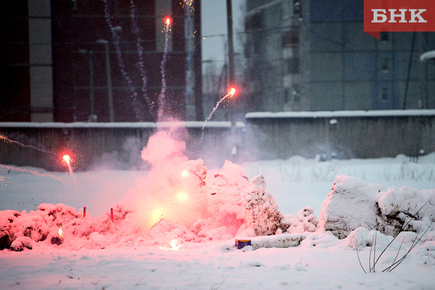 В Ухте запретили использовать самодельные нагреватели и запускать фейерверки в помещениях