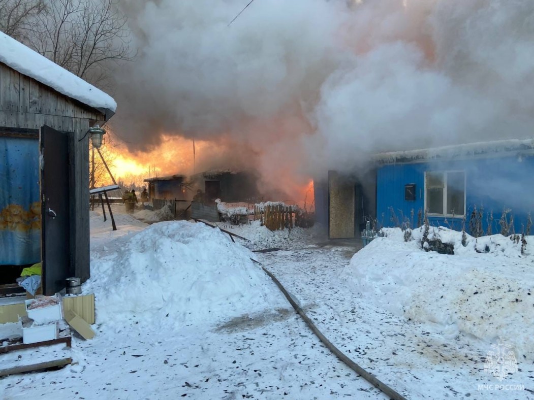 В усинской Парме сгорел жилой дом