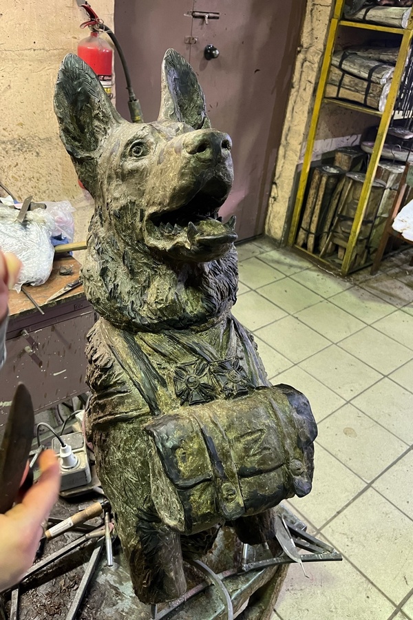 
Памятник псу-герою Сармату готовят к отливке в бронзе