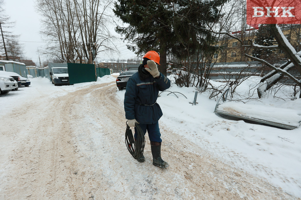 На строительстве социальных объектов в Коми не хватает 700 рабочих