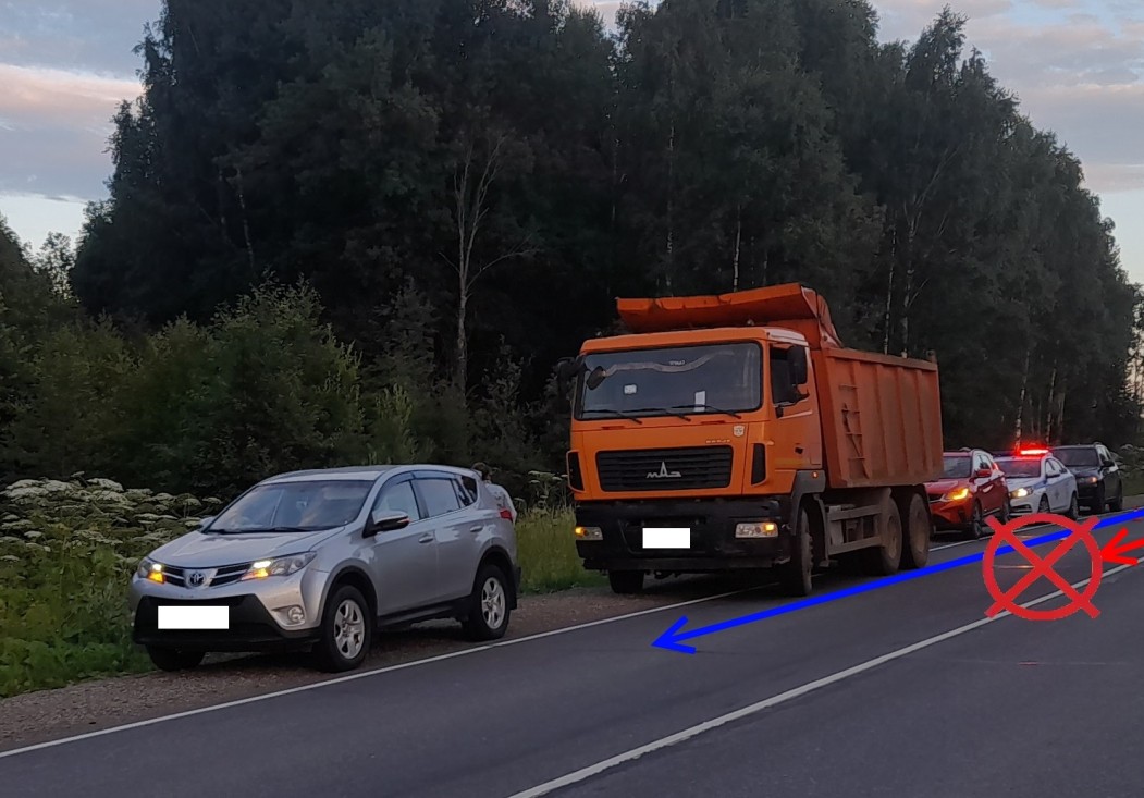 В Сыктывдинском районе МАЗ неудачно «поцеловал» Toyota