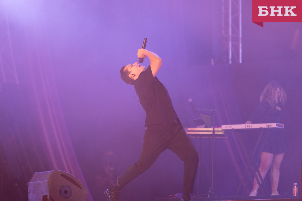 Z06_4972.jpg Z06_4972.jpg