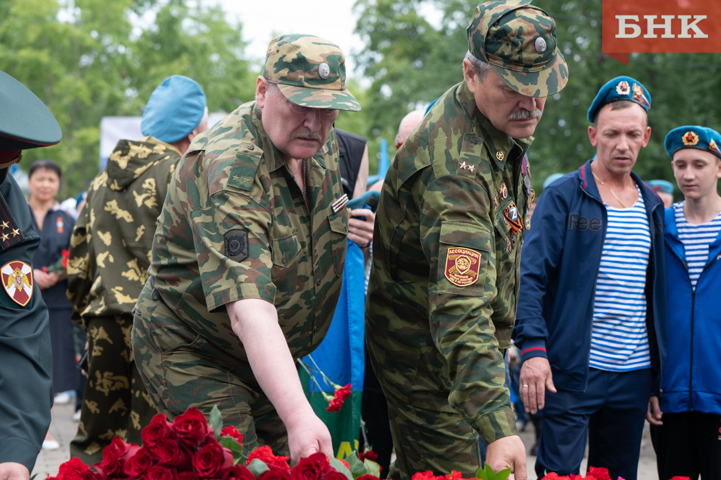 Z06_5955.jpg Z06_5955.jpg