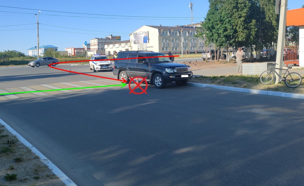 В Усинске Lexus сбил велосипедиста