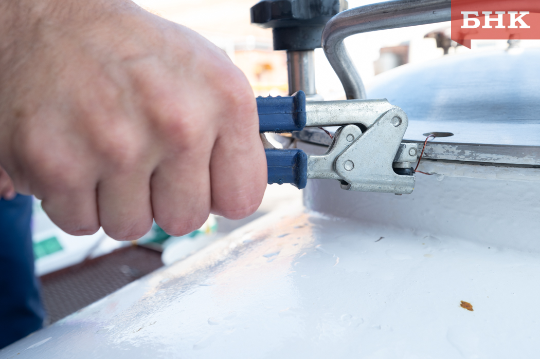 Z06_1681.jpg Z06_1681.jpg