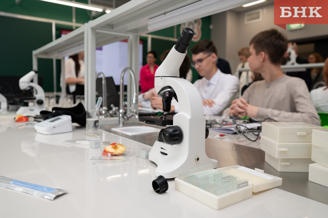 Z06_4354.jpg Z06_4354.jpg