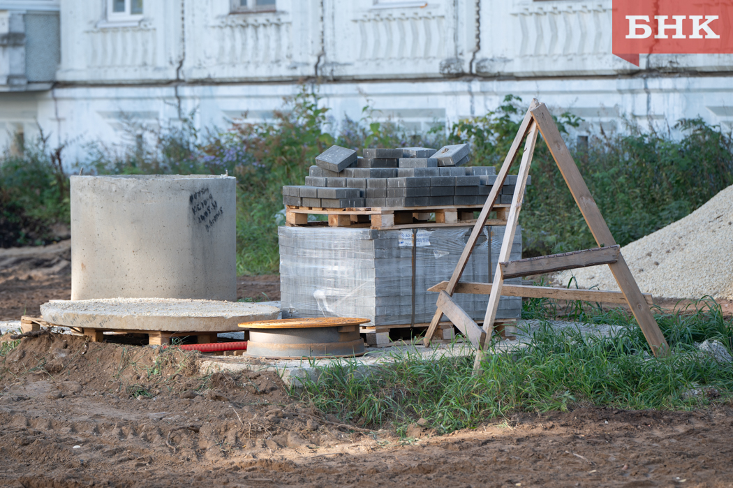 Z06_2529.jpg Z06_2529.jpg