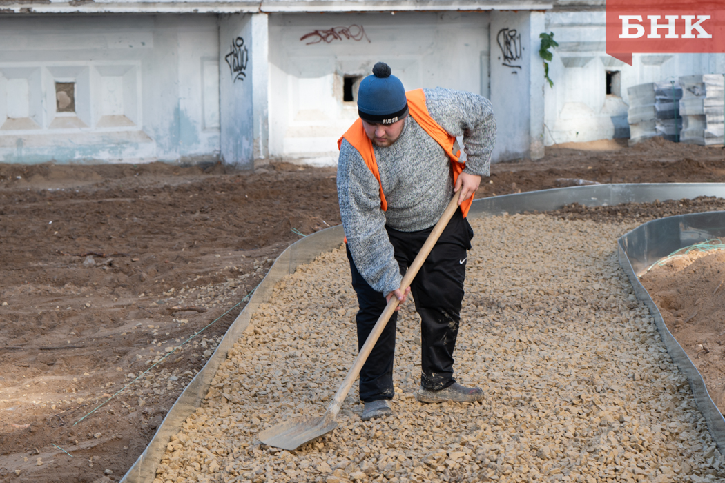 Z06_2552.jpg Z06_2552.jpg