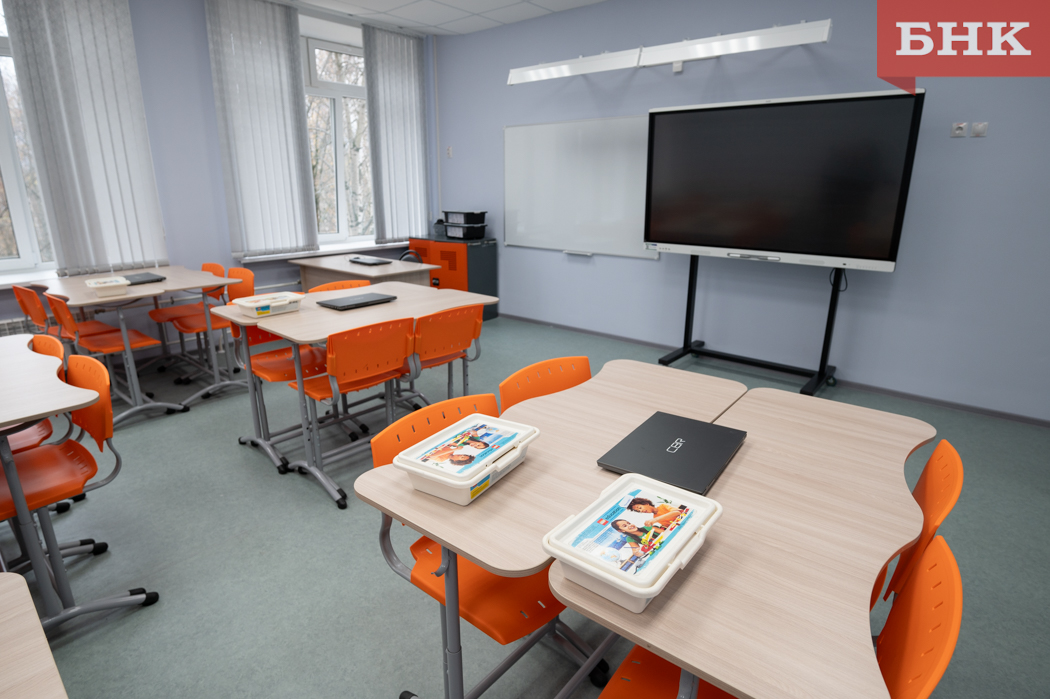 Z06_9298.jpg Z06_9298.jpg