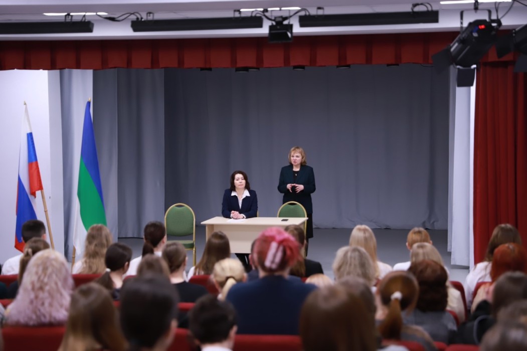 Министр культуры Коми приняла участие в занятии «Разговоры о важном»