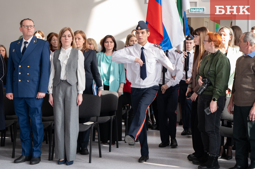 Z06_0143.jpg Z06_0143.jpg