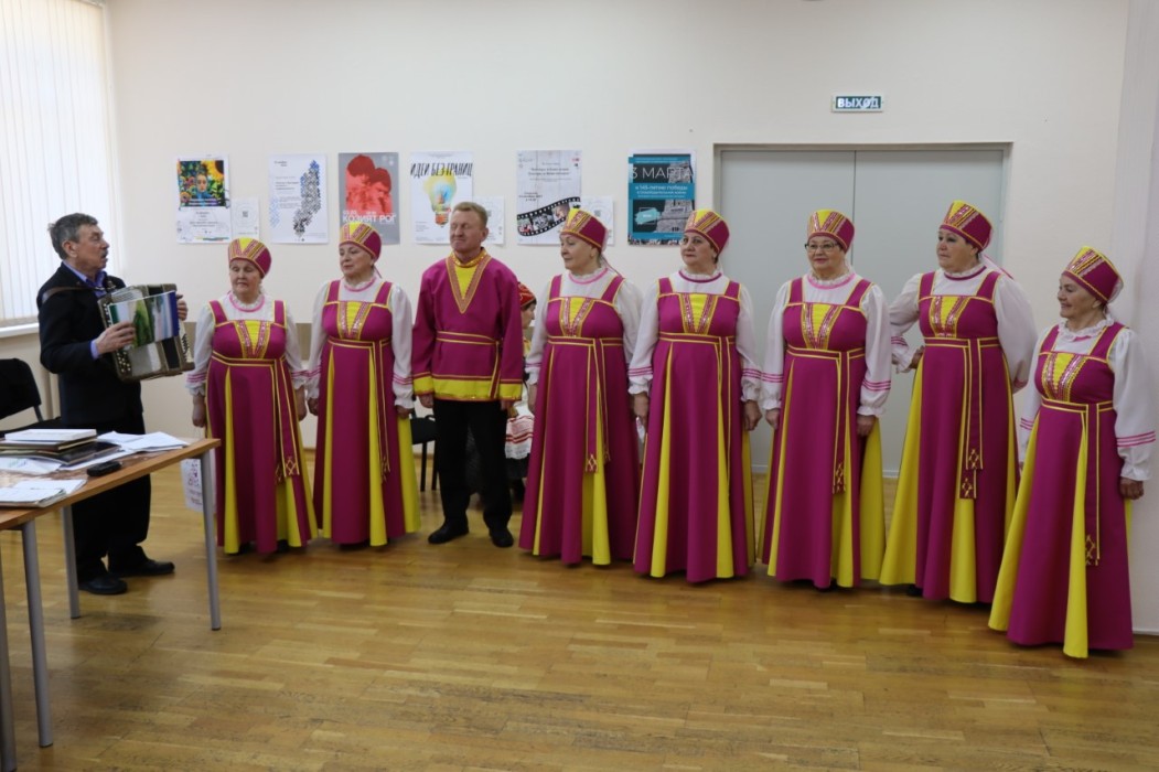 В Доме дружбы народов Республики Коми торжественно отметили 15-летие Национально-культурной автономии коми-пермяков и 100-летие Коми-Пермяцкого округа