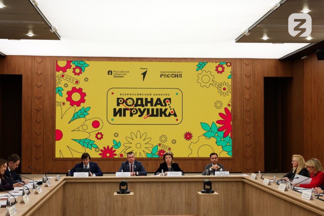 Настольная игра и семейный конструктор из Республики Коми прошли в следующий этап всероссийского конкурса «Родная игрушка»