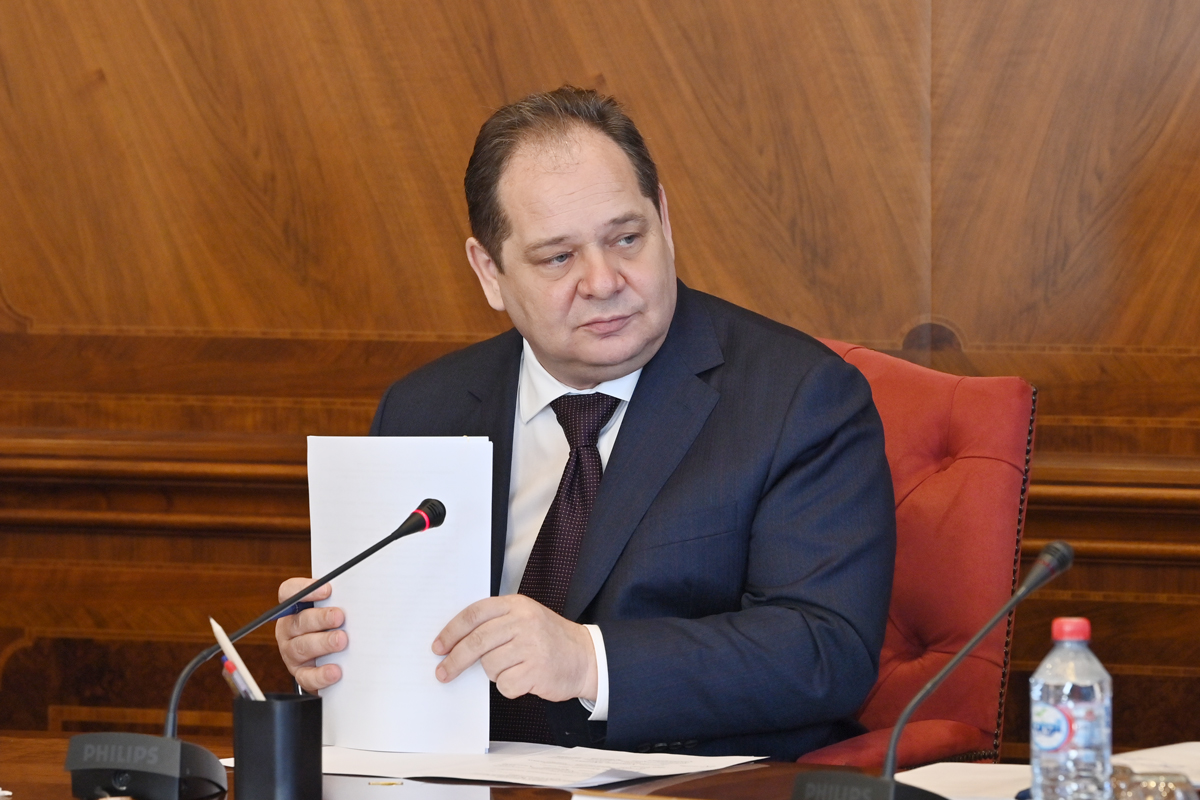 Apparatnoe-soveschanie_17.jpg Apparatnoe-soveschanie_17.jpg