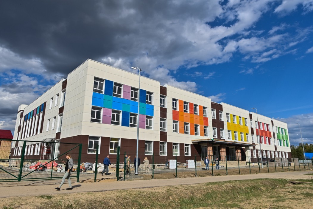 Новая школа в Ижме получила разрешение на ввод в эксплуатацию