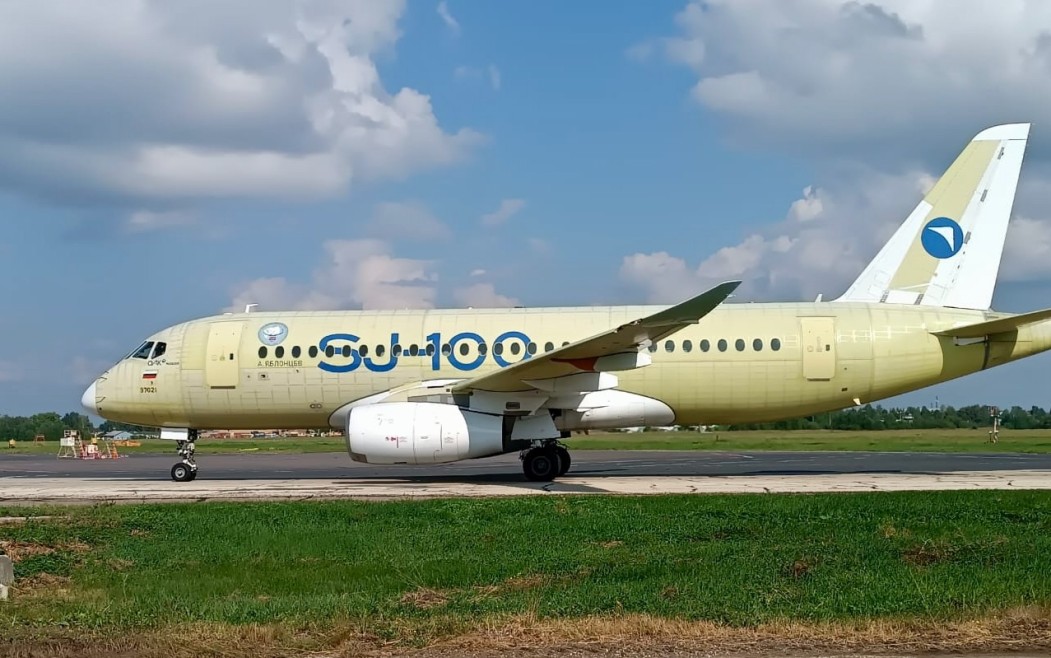 В Сыктывкар для испытаний прилетел импортозамещенный Superjet-100