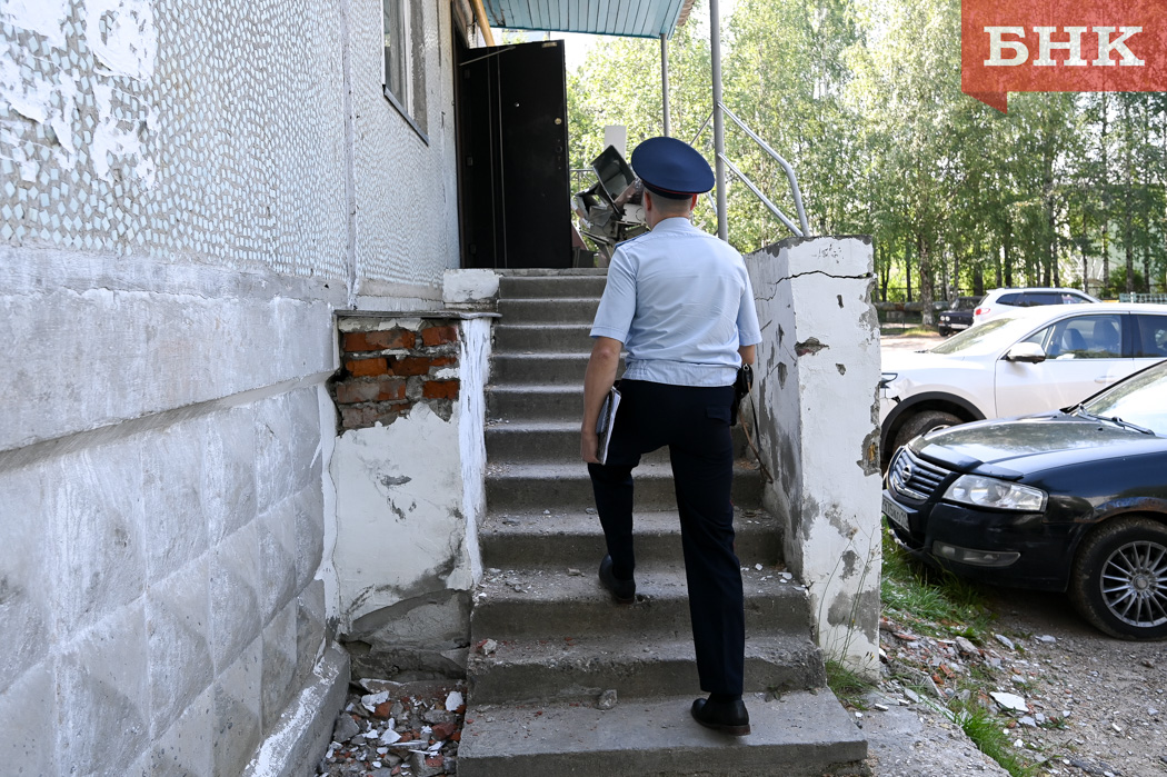 Участковые сыктывкарской Орбиты сменят обшарпанные стены на свежий ремонт