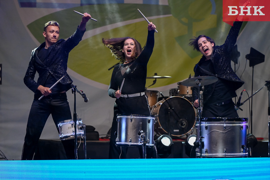 Z06_1085.jpg Z06_1085.jpg