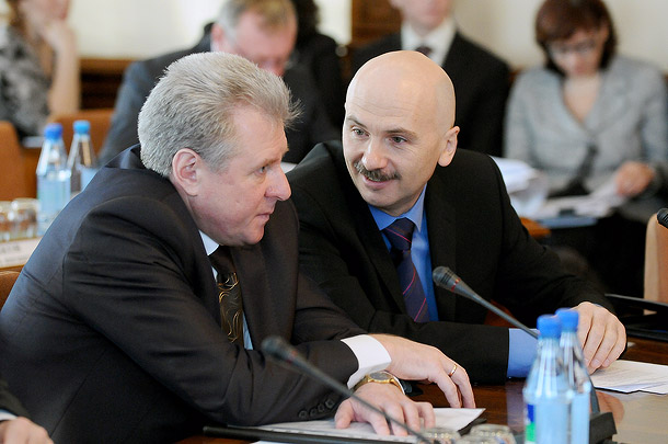 KIR_2990.jpg KIR_2990.jpg