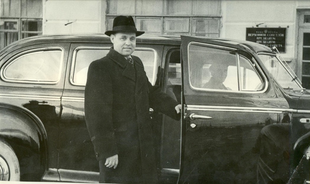 Первый коммунист, глава Совмина, заядлый дачник: как Зосима Панев несколько десятилетий добивался развития республики