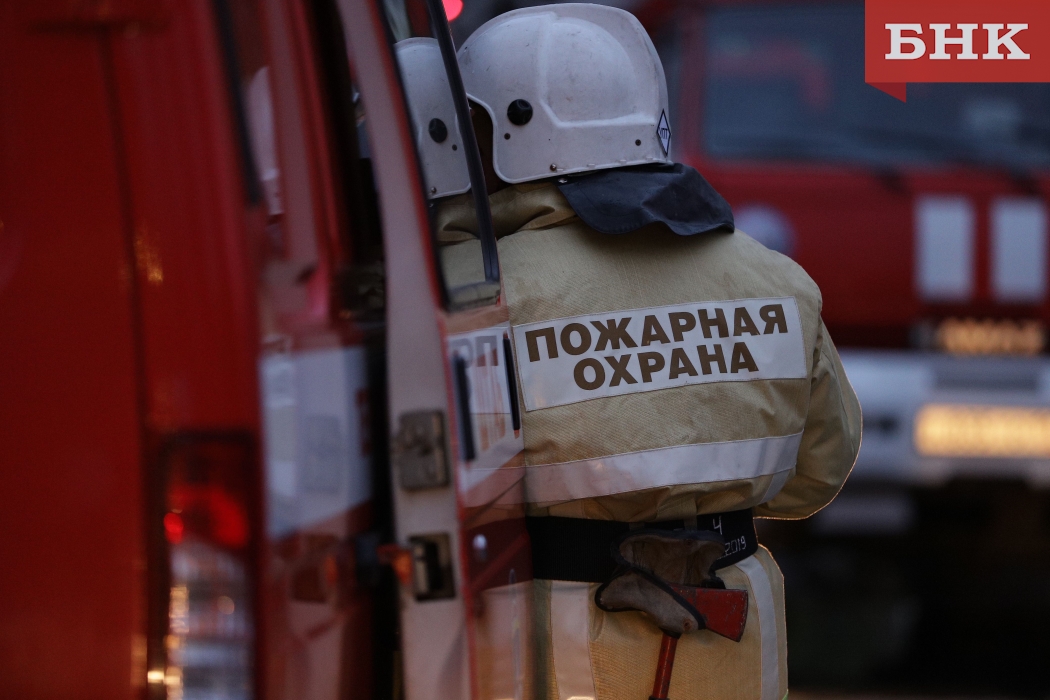 В Усинске расследуют поджог кафе