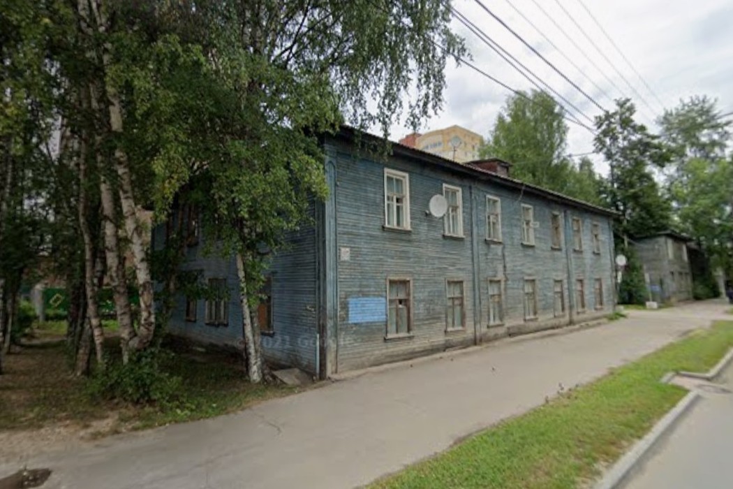 В Сыктывкаре снесут деревянный дом на улице Орджоникидзе