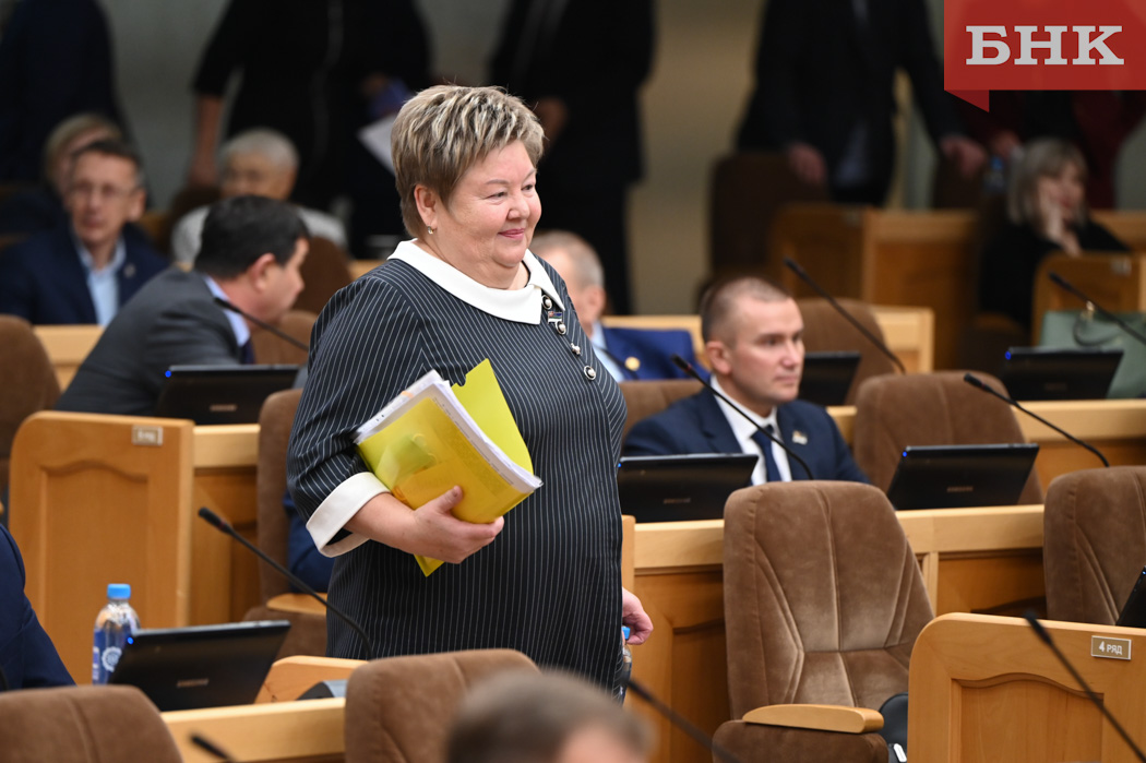 За регламентом и этикой в Госсовете Коми будет следить Татьяна Саладина