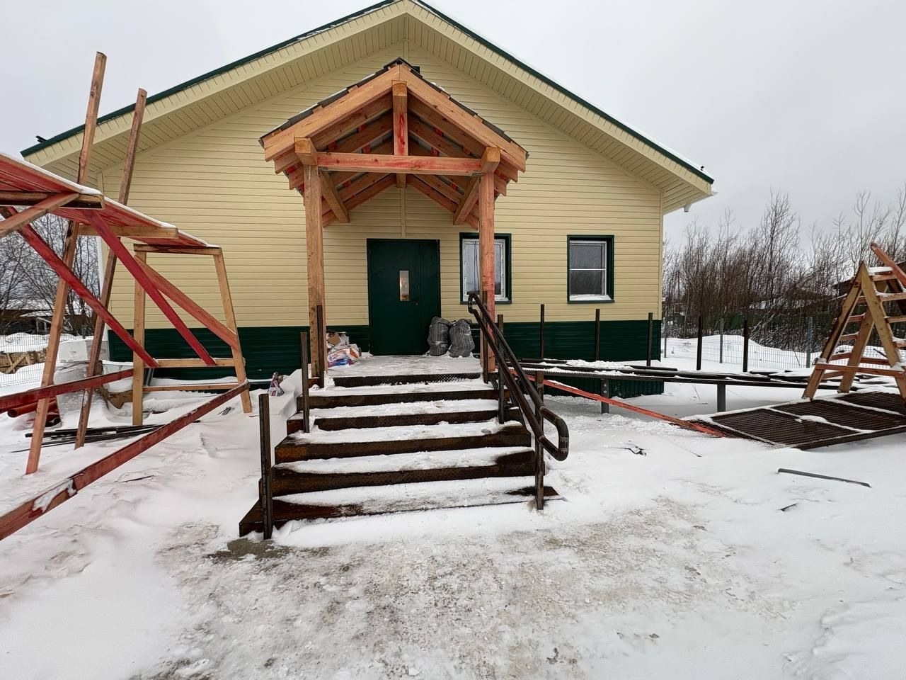 Usinsk.jpg Usinsk.jpg