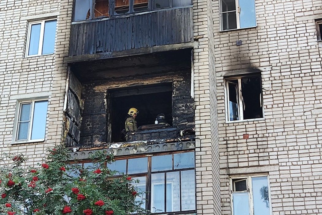 Сборщик мебели заплатит за ремонт поврежденного взрывом автомобиля в Выльгорте