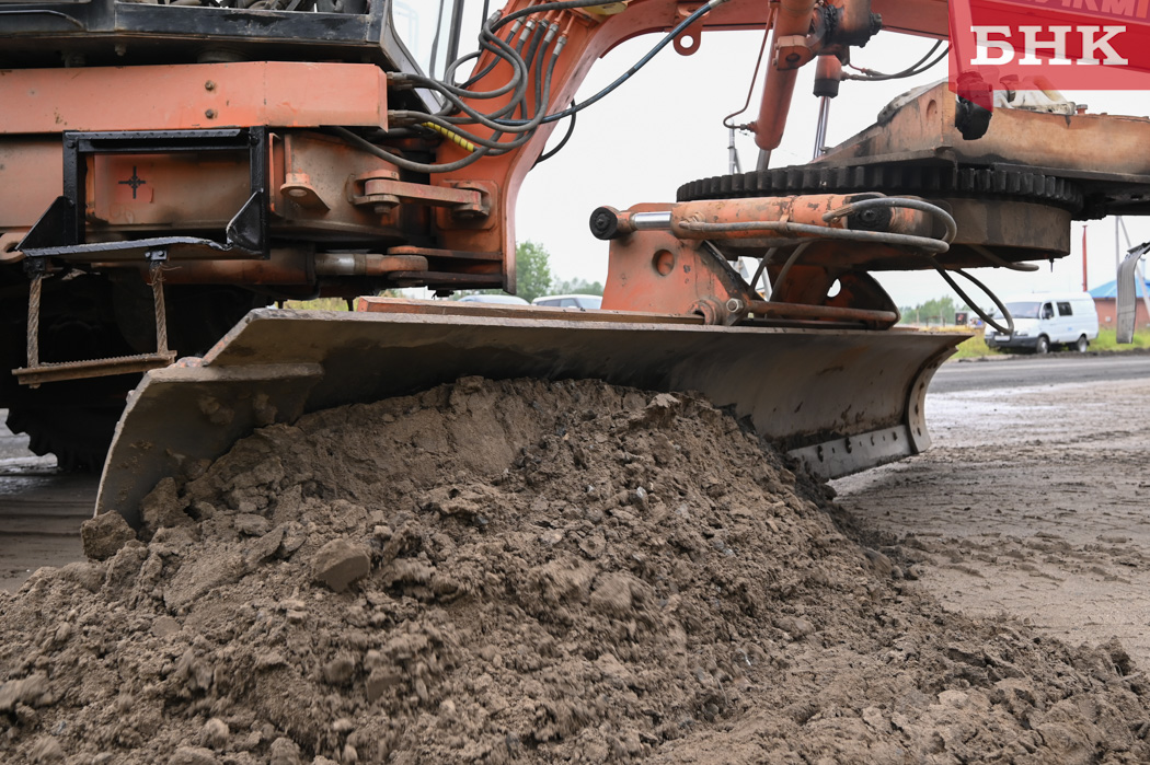 Проектировщика противооползневых сооружений для новой школы Сыктывкара включили в черный список