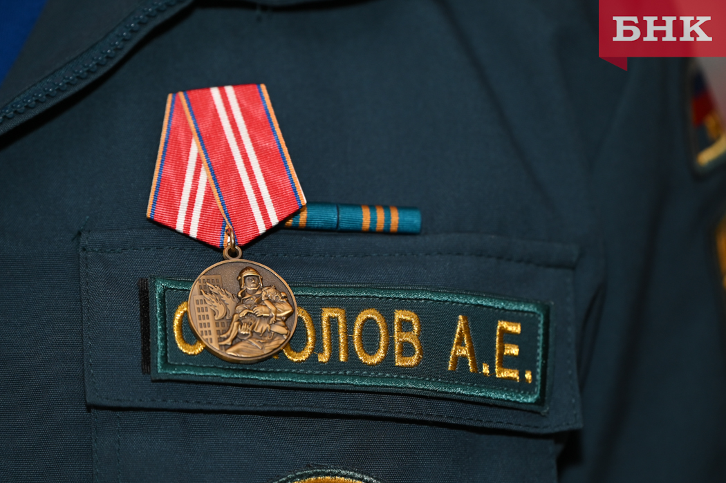 Z06_1354.jpg Z06_1354.jpg