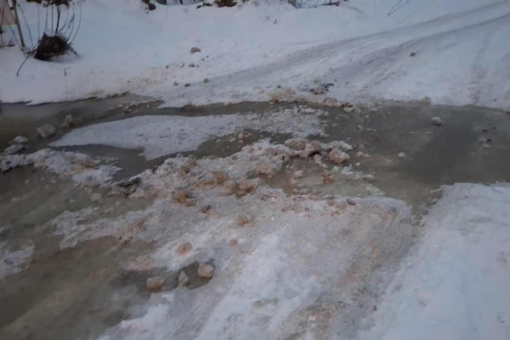 Сыктывкарцы сообщили об отсутствии проезда к нефтебазе